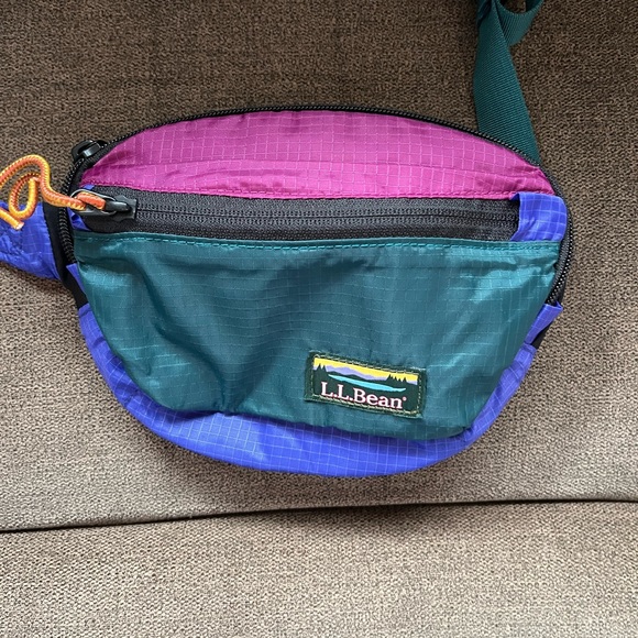 L.L. Bean Bags New Ll Bean Stowaway Lumbar Padded Fanny Pack Small